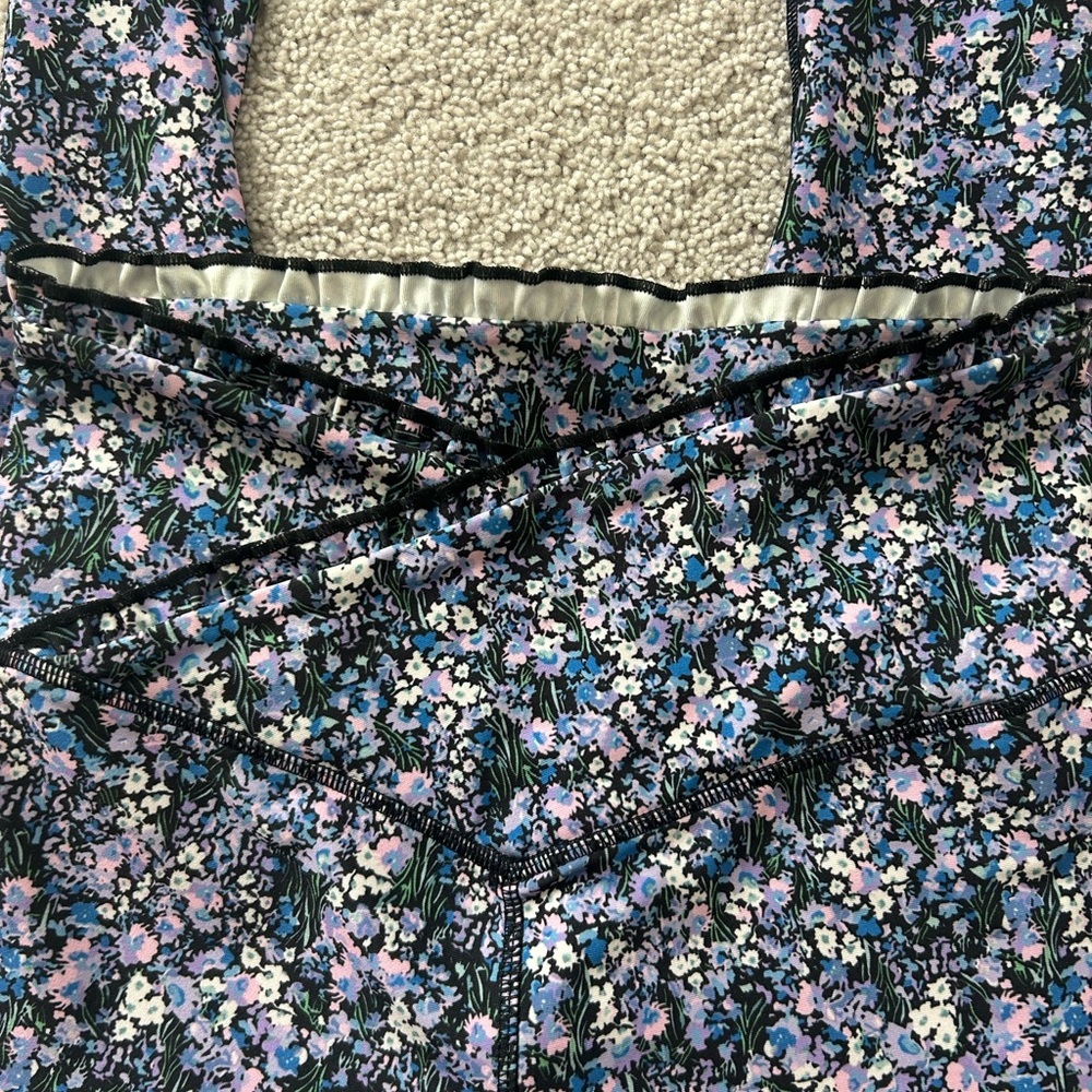 Ebb and flow retro floral ruffle pocket leggings size M full length - Picture 3 of 6